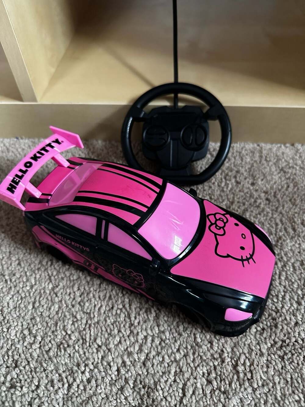 Sanrio Hello Kitty Remote Control Racing Car Black and Pink 27MHz